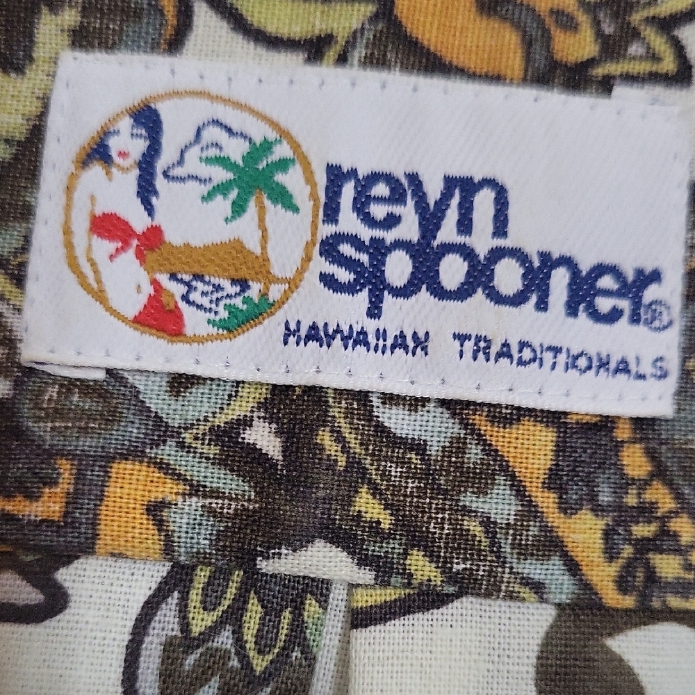 Reyn Spooner Cream and Brown Casual Button Down Shirt - Picture 2 of 5